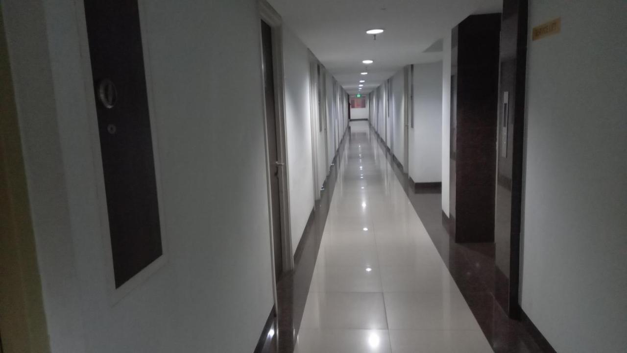 Apartemen Student Castle Джок'якарта Екстер'єр фото